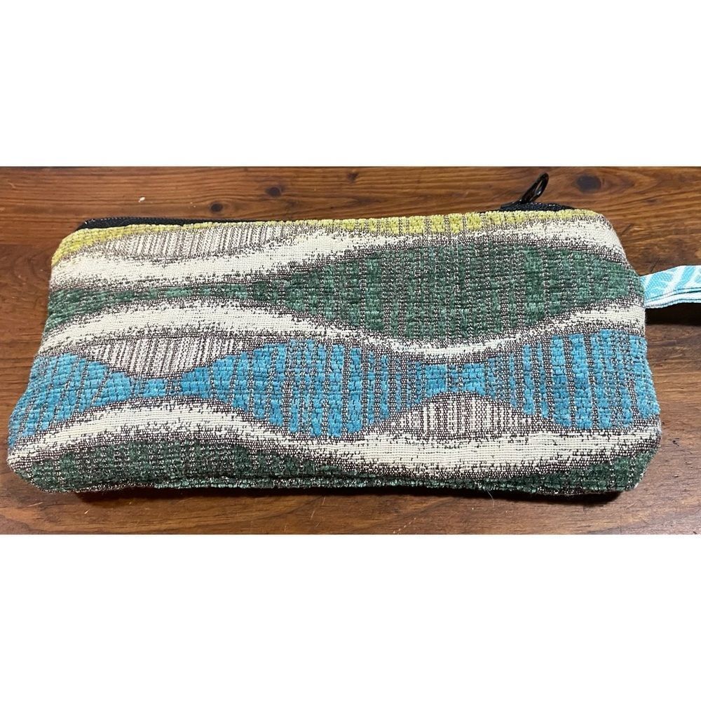 Unbranded Cloth Wristlet Coin Purse/Zip Closure/Blue Green Fabric/7.5" x…